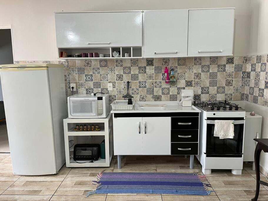 Casa Com Piscina Em Condominio Fechado Águas de Lindóia エクステリア 写真